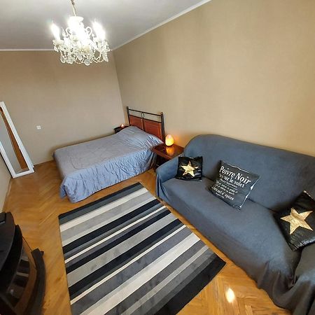 Квартири Біля Метро Лівобережна Та Дарниця Kiev Extérieur photo